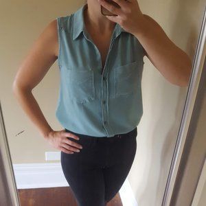 Rock&Republic XS Jade Button Up Blouse Sleeveless